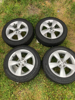Alu kola 5x100 Škoda Fabia 3 se zimními pneu 185/60 R15
