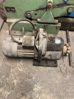 Motor převodovka