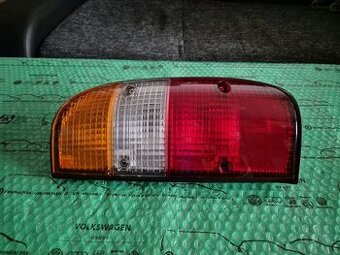 pravé zadní světlo Ford Ranger 4428766 , XM3413B504AB