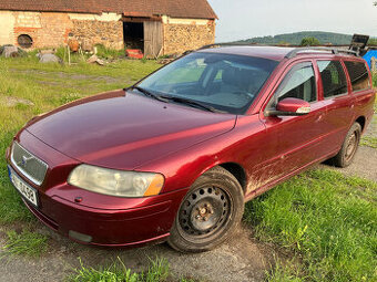 Volvo V70 D5