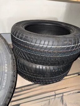 Pneu 235/55r18