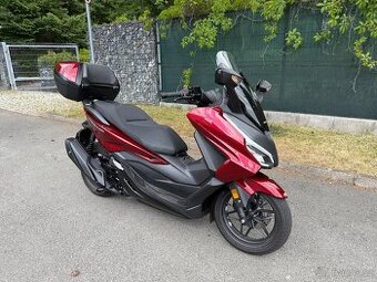 Honda Forza 350
