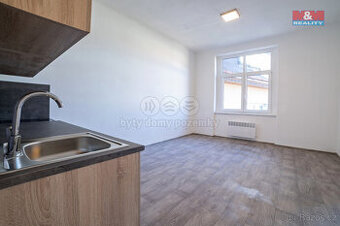 Pronájem bytu 1+1, 42 m², Sokolov, ul. Nádražní