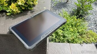 "pancéřový" Extreme Tablet s Windows - Dell 7202