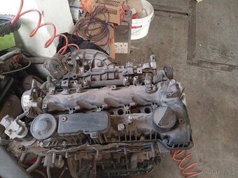 Prodám motor Hyundai Santa Fe 2.2crdi