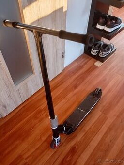 Prodám freestyle koloběžku Custom build
