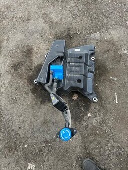 Nádrž a čerpadlo AdBlue Audi a4 b9