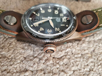 Hodinky Tag Heuer Autavia Bronze Automatic Green Manufacture