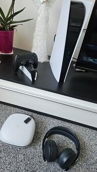 Sony Playstation 5 digital 750GB + hry a iné prísluš.