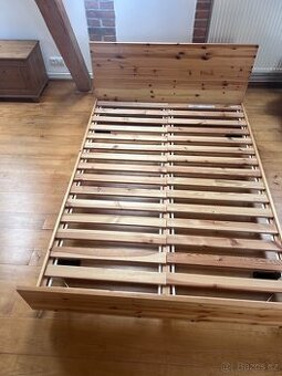 Postel 140x200 borovice