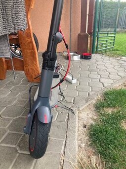 Xiaomi elektrická koloběžka