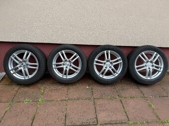 Hyundai Kona alu kola Dezent 215/55 R17