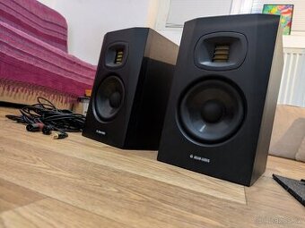 Studiové monitory ADAM AUDIO T5V (pár) – 100% stav + 10m kab