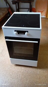 Elektrická trouba s indukčním sporákem