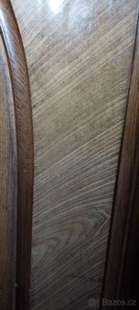 Jednodveřová skříň dýhovaná ořechem, třešeň 2ks