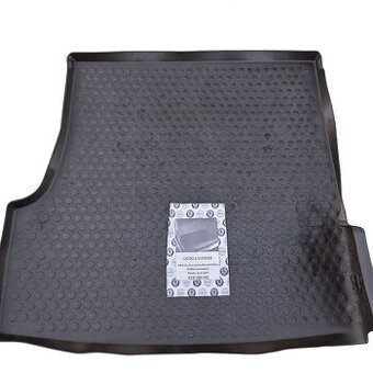 Škoda Superb - vana do kufru