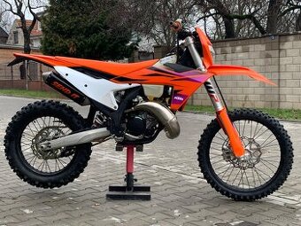 KTM 150 EXC TBI 2024 CZ 1. majitelka - DPH