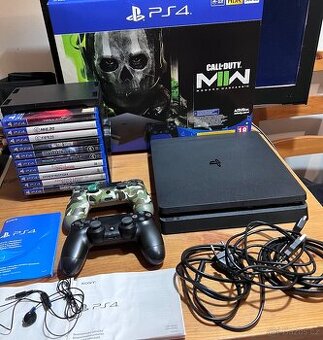 PlayStation 4 + 10 her a dva ovladače TOP stav