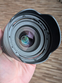 Sigma 18-50mm f2.8 - Fujifilm X + NiSi polarizační filtr