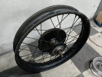 ČZ tourist přední kolo