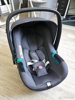 Britax Römer Baby safe 3 i-Size