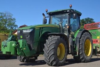 John Deere 8320 R, 261 kW
