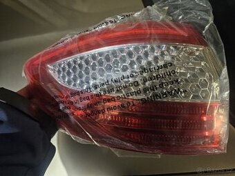 Levé vnější světlo mondeo MK4