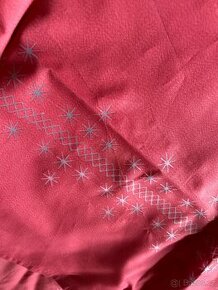 3x ubrus, nebo závěs