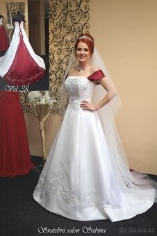 SVATEBNÍ ŠATY S RUDOU VLEČKOU vel.38
