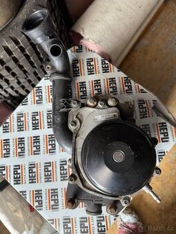 Prodám vodní pumpu na Mercedes Benz w204 220 cdi