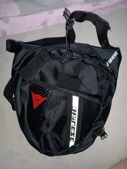 Kapsa na stehno Dainesse