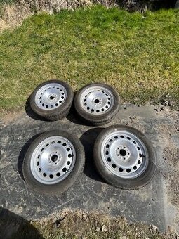 VW R17 7J plechové disky