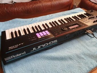 Roland Juno DS
