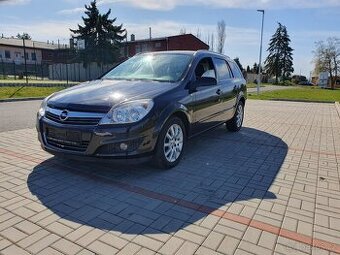 Opel Astra 1.6i nová stk