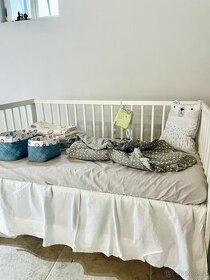 Set ikea věcí pro miminko a maminku ložní prádlo