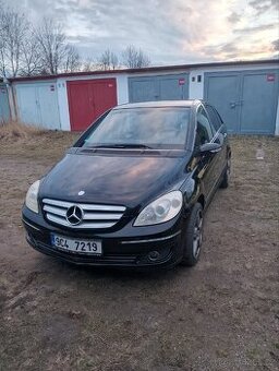 Mercedes Benz B 170