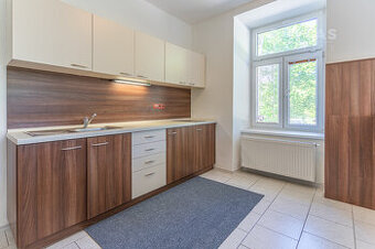 Praktický byt 3+KK 58 m2 v Bělé u Malont – vlastní parkování