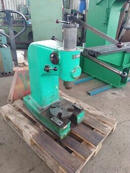 Hydraulický montážní lis CDC2