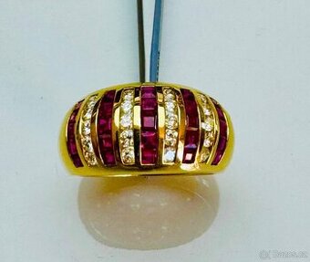 8K PRSTEN S PŘÍRODNÍMI RUBÍNY A DIAMANTY - BRILIANTY - 2,10c - 1