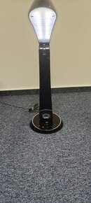 Moderní LED stolní lampička s dotykovým ovládáním a režimy