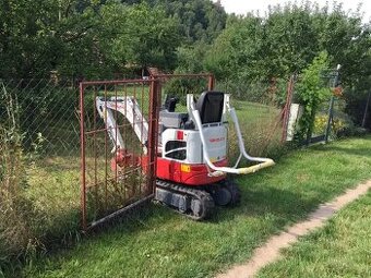 Minibagr Takeuchi TB210R