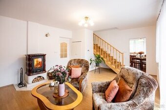 Prodej rodinného domu 5+1, 154 m² - Bylany u Českého Brodu
