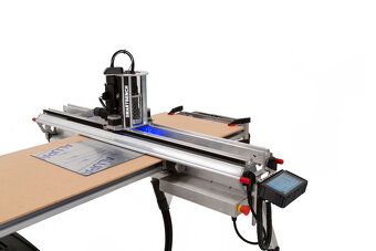 CNC přenosný dřevoobráběcí stroj - 1