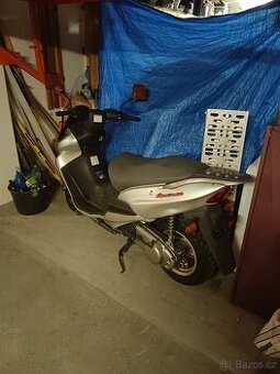 Suzuki Epicuro 125,11kw - 1