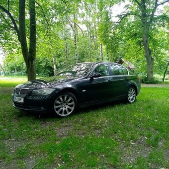BMW 325d sedan 2008 manuál 145 kW
