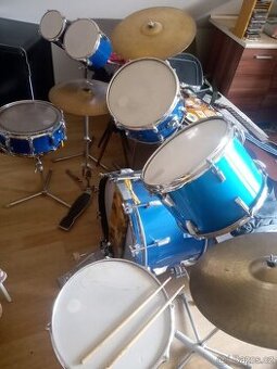 Bicí souprava Amati