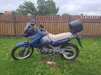 Kawasaki KLE 500