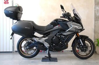 CFMOTO 700 MT Premium-krásný stav,stroj od nás,1.maj, ZÁRUKA