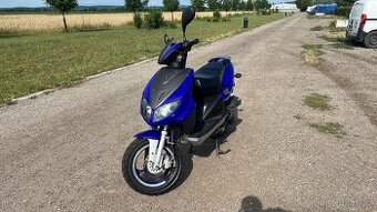 Skutr 50 4T nová STK