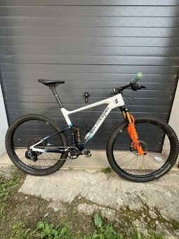 ZAMLUVENO - Lee Cougan Crossfire 428 vel L